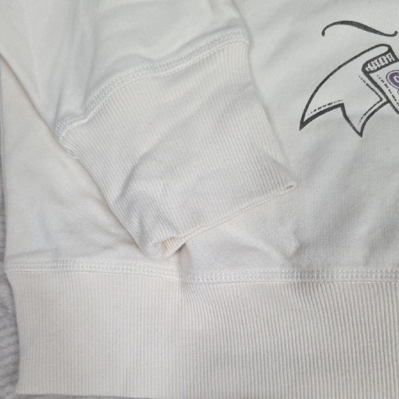 Maurices Hocus Pocus Graphic Sweatshirt - Picture 5 of 6